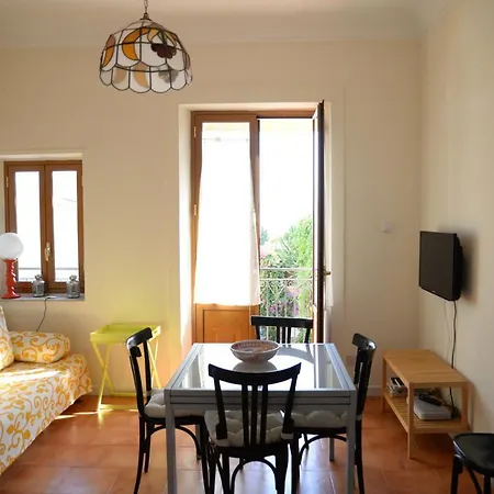 Casa Naumachie Relax In A Safe And Wonderful Place